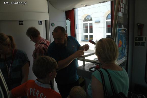 Nowoczesny FLIRT3 zawiezie nas do Łodzi