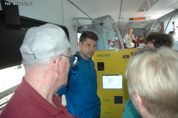 Nowoczesny FLIRT3 zawiezie nas do Łodzi