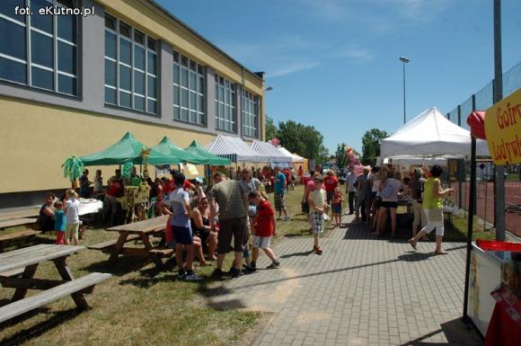 eKologia: Trwa Piknik EKO przy Szkole Podstawowej nr 1