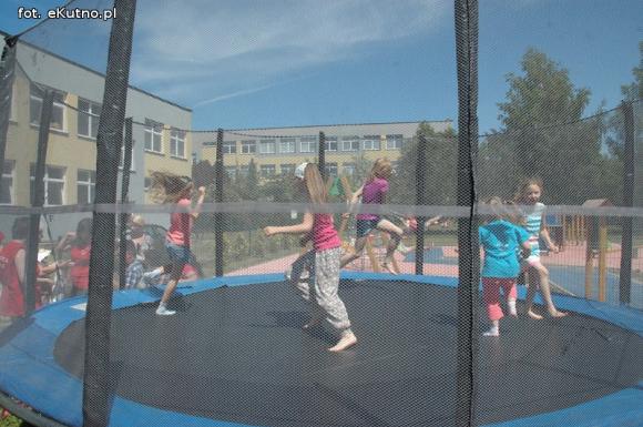 eKologia: Trwa Piknik EKO przy Szkole Podstawowej nr 1