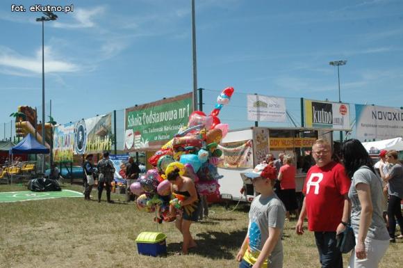 eKologia: Trwa Piknik EKO przy Szkole Podstawowej nr 1