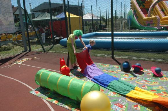 eKologia: Trwa Piknik EKO przy Szkole Podstawowej nr 1