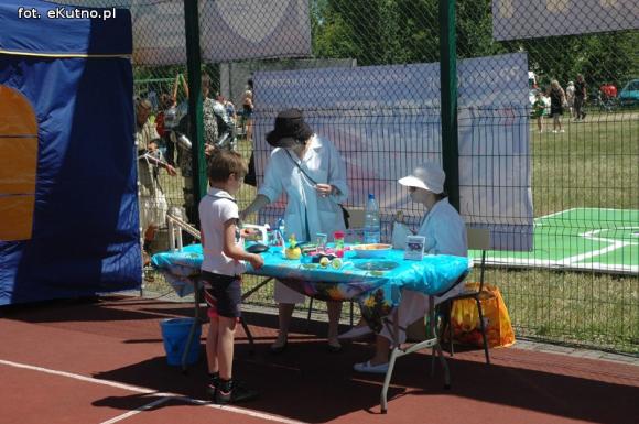 eKologia: Trwa Piknik EKO przy Szkole Podstawowej nr 1