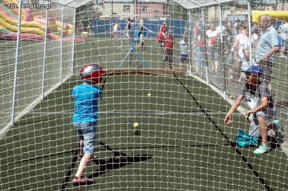 eKologia: Trwa Piknik EKO przy Szkole Podstawowej nr 1