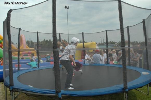 Radosny i kolorowy Marsz dla Życia i Rodziny. Zapraszamy na stadion