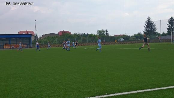 Zwycięstwo dziewczęcej Sekcji Piłkarskiej Róża Kutno