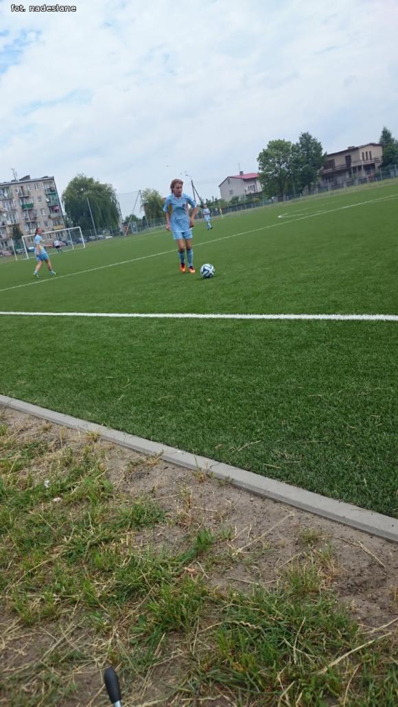 Zwycięstwo dziewczęcej Sekcji Piłkarskiej Róża Kutno