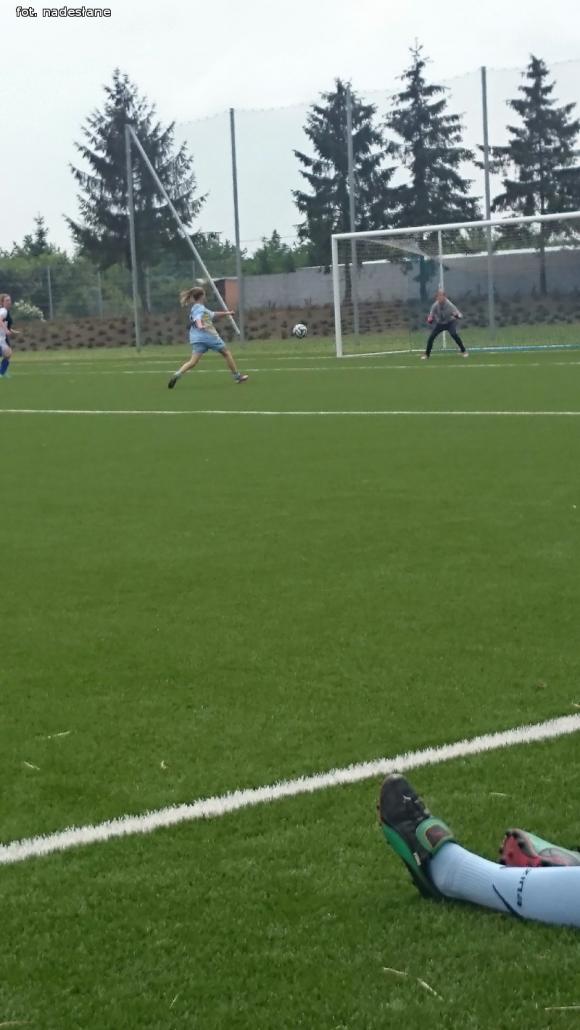 Zwycięstwo dziewczęcej Sekcji Piłkarskiej Róża Kutno