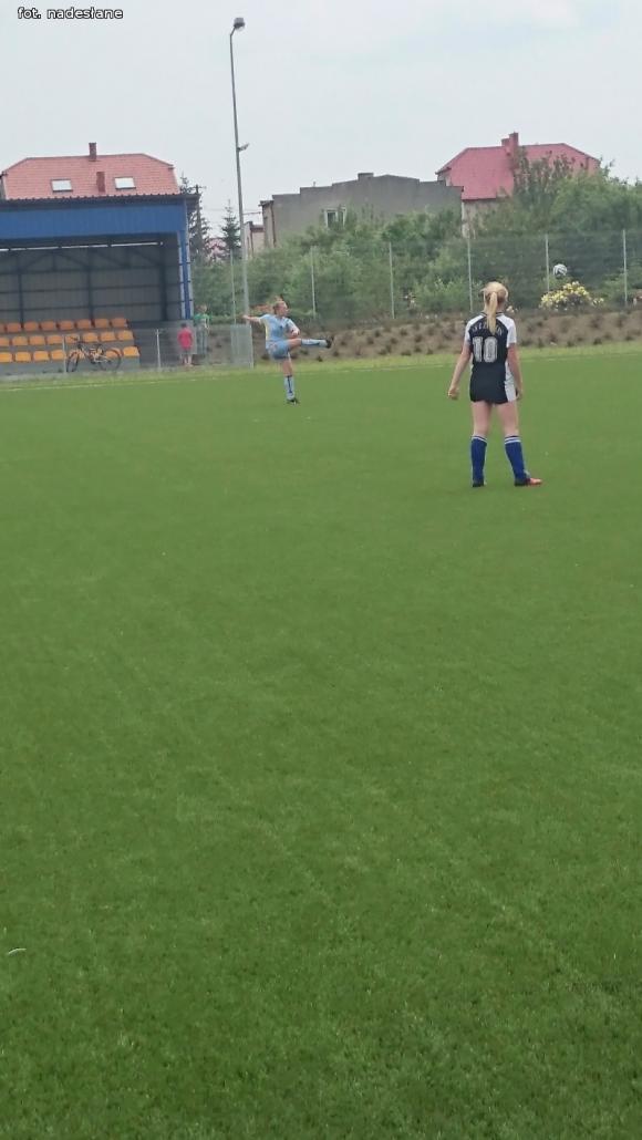 Zwycięstwo dziewczęcej Sekcji Piłkarskiej Róża Kutno