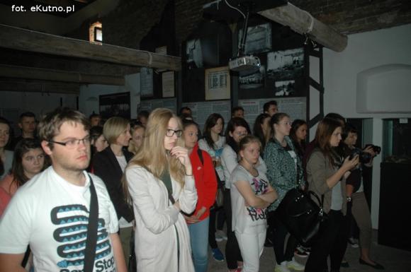 Młodzi kutnianie w Muzeum Obozu Zagłady Kulmhof w Chełmnie nad Nerem