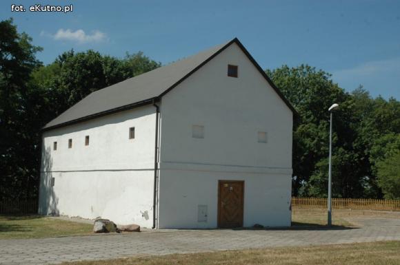 Młodzi kutnianie w Muzeum Obozu Zagłady Kulmhof w Chełmnie nad Nerem