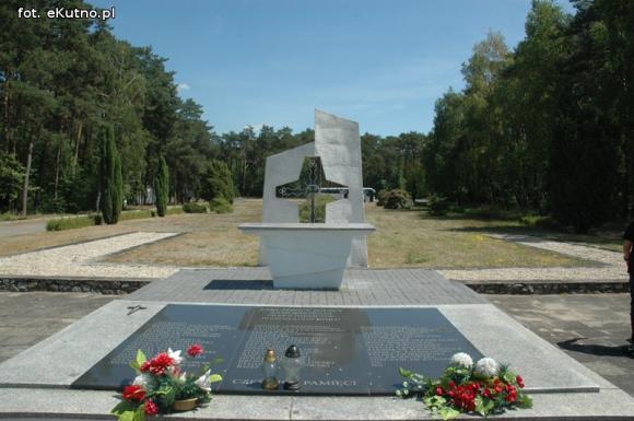 Młodzi kutnianie w Muzeum Obozu Zagłady Kulmhof w Chełmnie nad Nerem