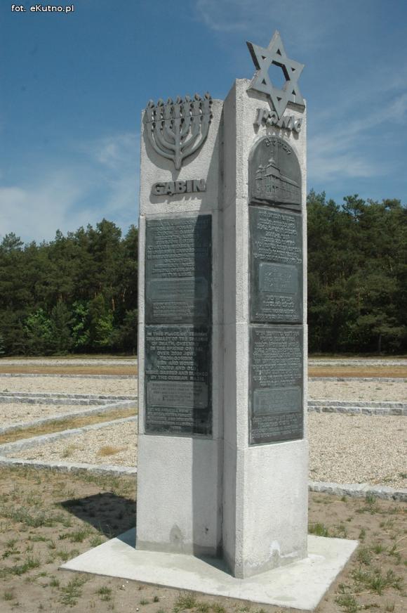 Młodzi kutnianie w Muzeum Obozu Zagłady Kulmhof w Chełmnie nad Nerem