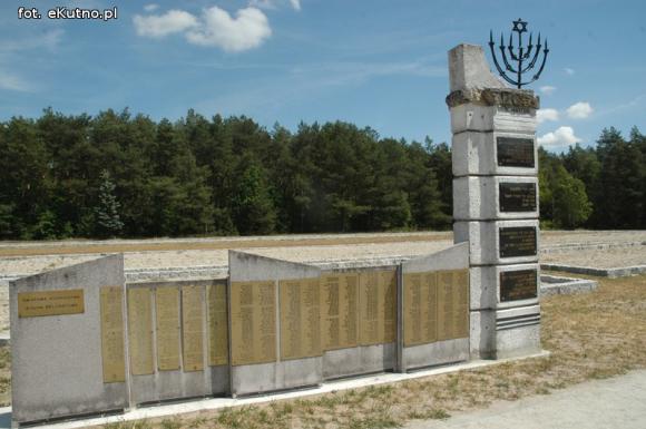 Młodzi kutnianie w Muzeum Obozu Zagłady Kulmhof w Chełmnie nad Nerem