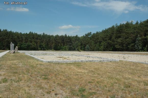 Młodzi kutnianie w Muzeum Obozu Zagłady Kulmhof w Chełmnie nad Nerem