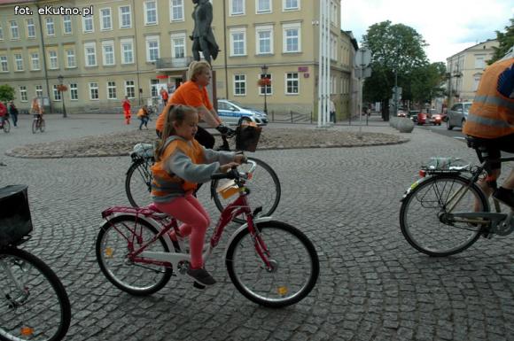Książki przewietrzone. Trwa rajd Odjazdowy Bibliotekarz