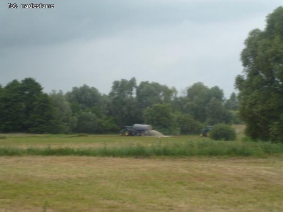 Jaką substancję wylano dziś obok Ochni?