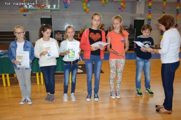 Przez trudy do gwiazd