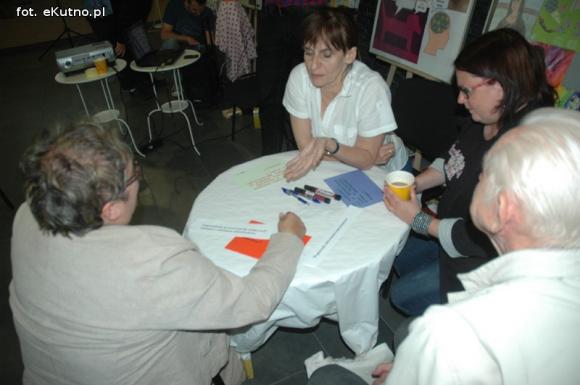 Konsultacje prawie bez mieszkańców. W wakacje zgłoś projekt do budżetu obywatelskiego 2016