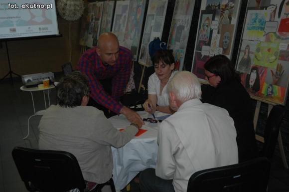 Konsultacje prawie bez mieszkańców. W wakacje zgłoś projekt do budżetu obywatelskiego 2016