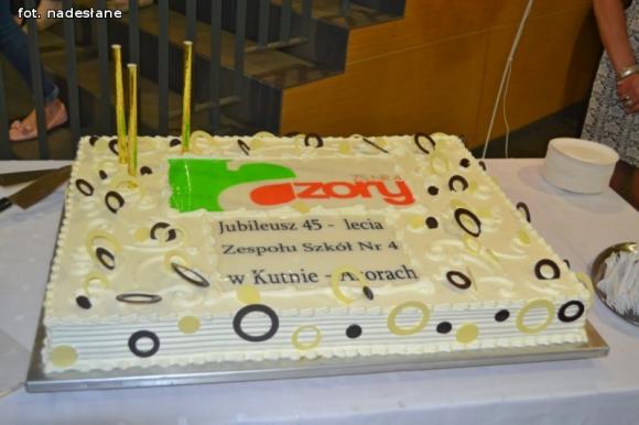 Jubileusz 45-lecia Zespołu Szkół nr 4 im. Zygmunta Balickiego w Kutnie -Azorach