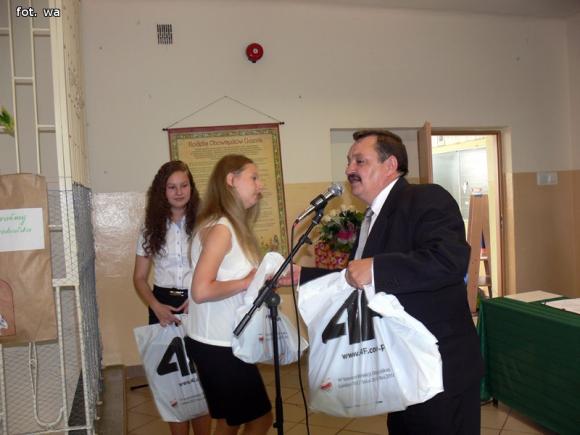 Dyrektor szkoły w Strzegocinie odchodzi na emeryturę