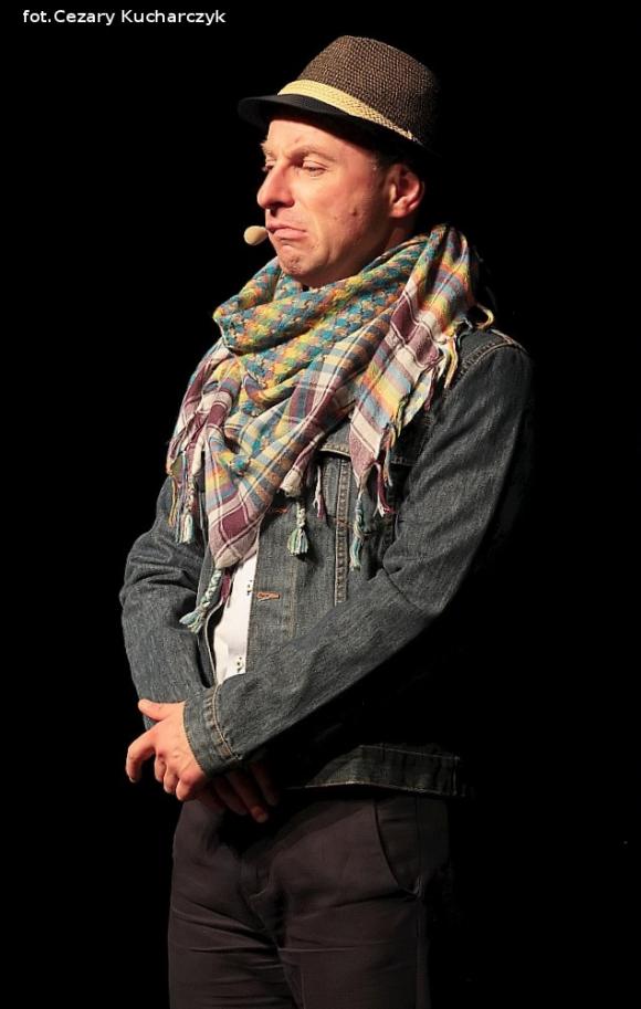 Wspólnota śmiechu na kabarecie