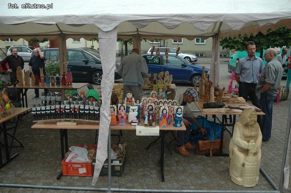 Gdzie takie cudne stroje i śpiewanki i dziewoje? Zapraszamy na Festyn na Ludowo