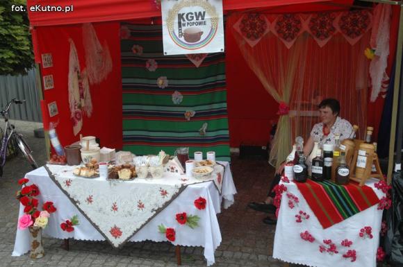 Gdzie takie cudne stroje i śpiewanki i dziewoje? Zapraszamy na Festyn na Ludowo