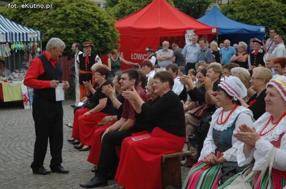 Gdzie takie cudne stroje i śpiewanki i dziewoje? Zapraszamy na Festyn na Ludowo