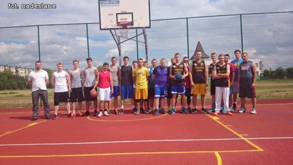 Turniej Streetball na Orliku przy SP nr 9