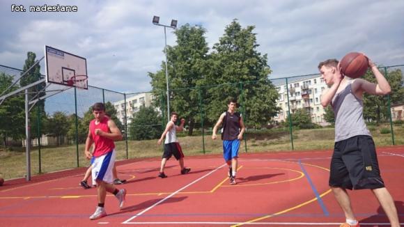 Turniej Streetball na Orliku przy SP nr 9