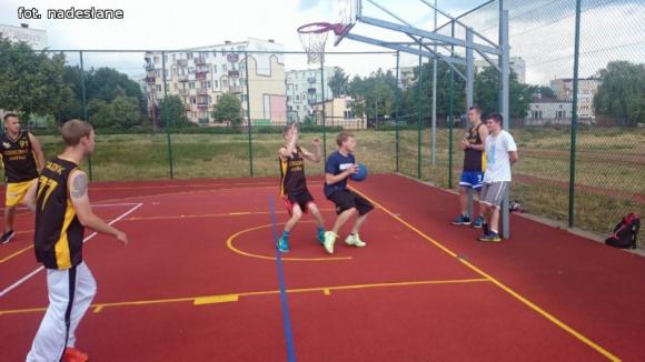 Turniej Streetball na Orliku przy SP nr 9