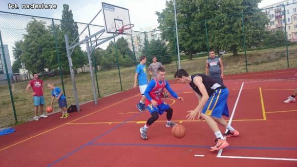 Turniej Streetball na Orliku przy SP nr 9