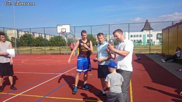 Turniej Streetball na Orliku przy SP nr 9