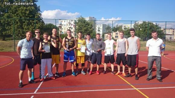 Turniej Streetball na Orliku przy SP nr 9