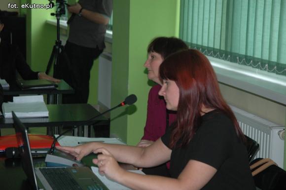 2098 oświadczeń pracy cudzoziemców w Kutnie. Bezrobocie w powiecie wciąż wysokie