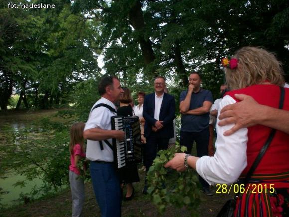 Wianki Dworskie w Dobrzelinie