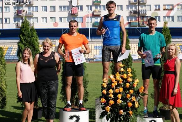 Setki lekkoatletów wzięły udział w Mityngu o 