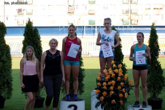Setki lekkoatletów wzięły udział w Mityngu o 
