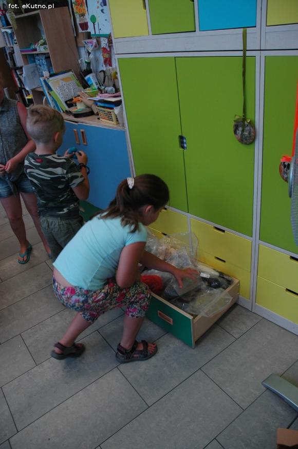 Wakacje w Kutnie: Malowanie wełną, zielnik i zasady bezpieczeństwa