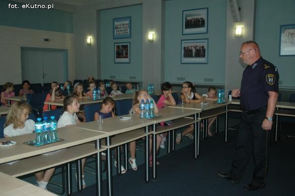 Wakacje w Kutnie: Malowanie wełną, zielnik i zasady bezpieczeństwa