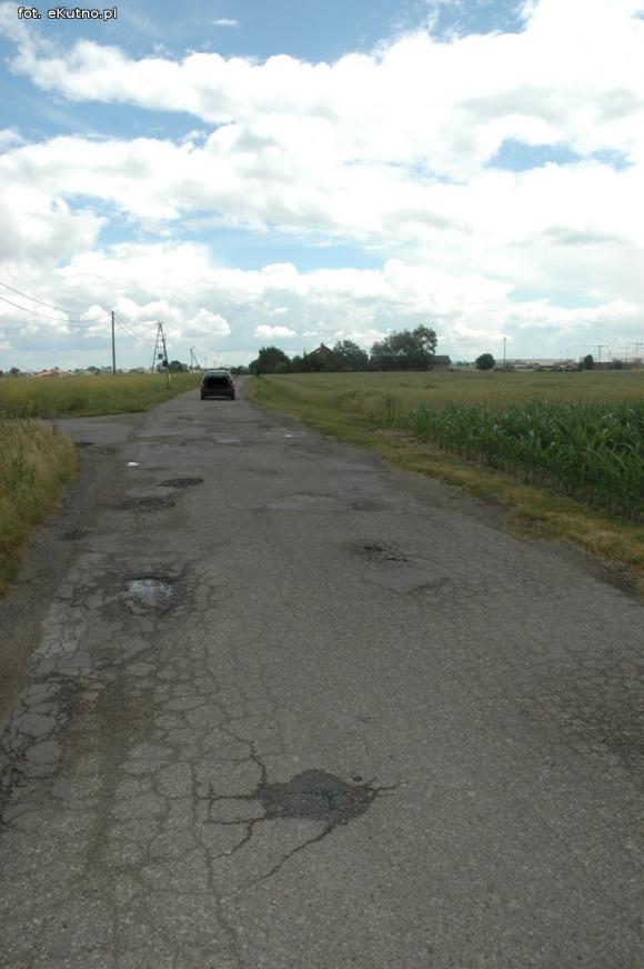 Czytelnicy piszą: Czy wójt gminy Kutno przypomni sobie o Sierakowie?