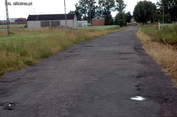 Czytelnicy piszą: Czy wójt gminy Kutno przypomni sobie o Sierakowie?