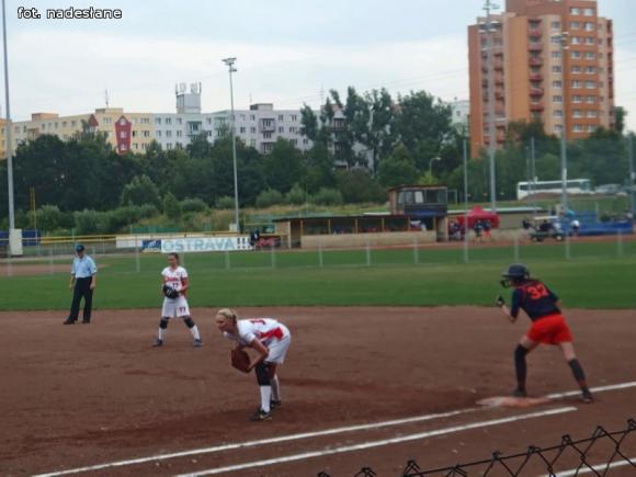 Zawodniczki MKS STAL BIS Kutno w Super Pucharze Europy Juniorek w softballu