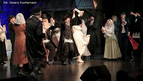 Wręczenie nagród laureatom konkursu im. Szaloma Asza i filozofia Tewiego Mleczarza