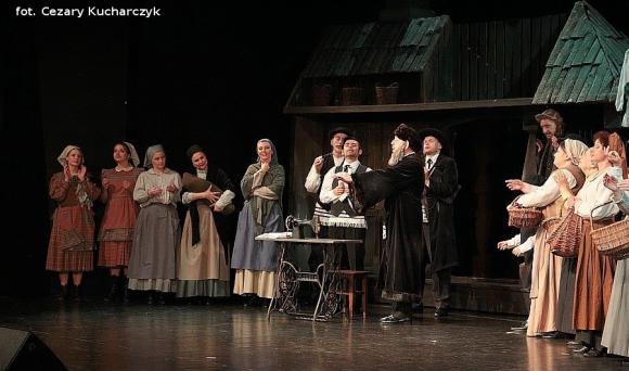 Wręczenie nagród laureatom konkursu im. Szaloma Asza i filozofia Tewiego Mleczarza