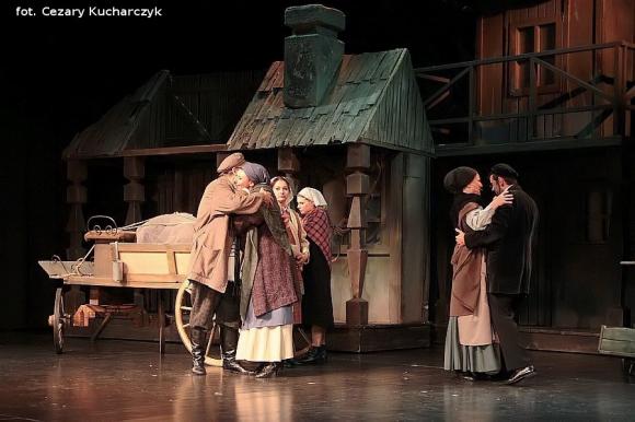 Wręczenie nagród laureatom konkursu im. Szaloma Asza i filozofia Tewiego Mleczarza