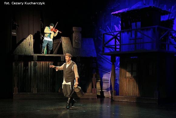 Wręczenie nagród laureatom konkursu im. Szaloma Asza i filozofia Tewiego Mleczarza