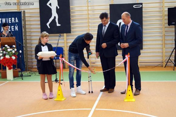 Uroczyste otwarcie sali gimnastycznej w Oporowie